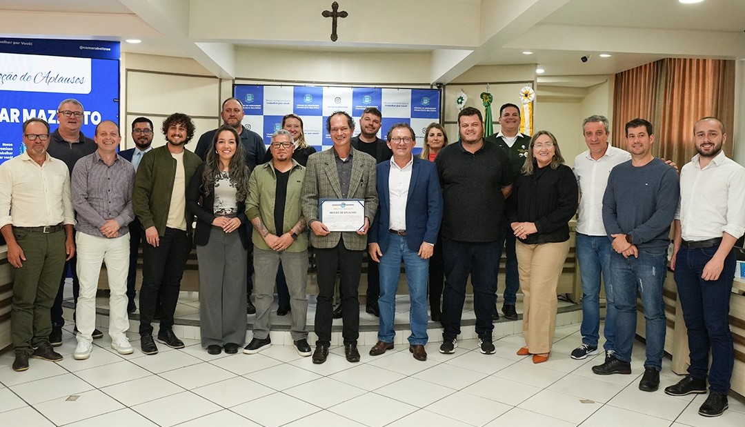Vilmar Mazzetto recebe honraria 