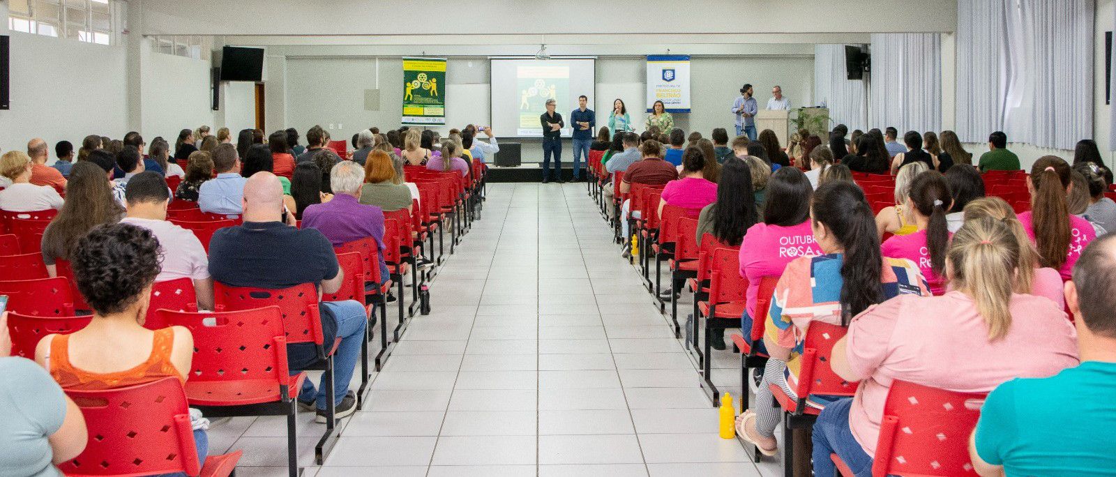 CÂMARA PRESENTE NO SEMINÁRIO MUNICIPAL DE SEGURANÇA E SAÚDE NO TRABALHO