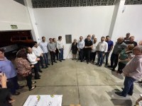 CENTRO DE EVENTOS CONSTRUÍDO EM PARCERIA ENTRE COMUNIDADE E PODER PÚBLICO É INAUGURADO NO NOVO MUNDO