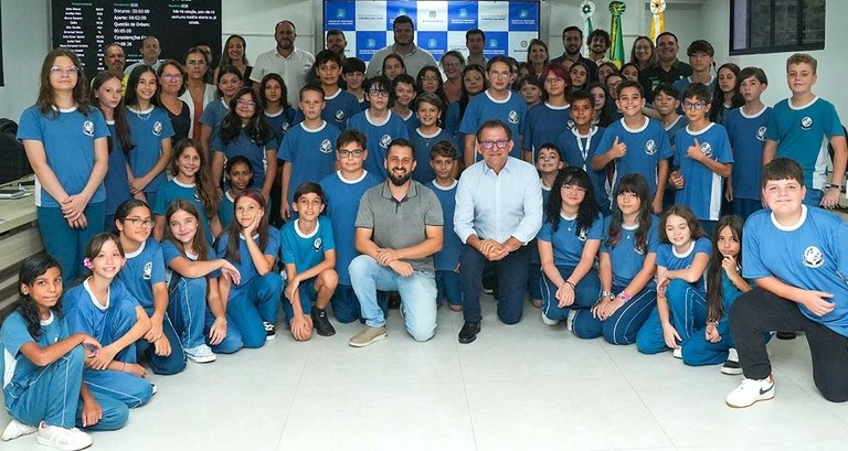 Suplicy celebra 70 anos com homenagem da câmara 