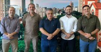 Comitiva de vereadores cumpre agenda em Chapecó 