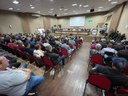 ENCONTRO SOBRE A CRISE DO LEITE DEBATE MELHORIAS NO PREÇO E REDUÇÃO DE IMPORTAÇÃO ENCONTRO SOBRE A CRISE DO LEITE DEBATE MELHORIAS NO PREÇO E REDUÇÃO DE IMPORTAÇÃO