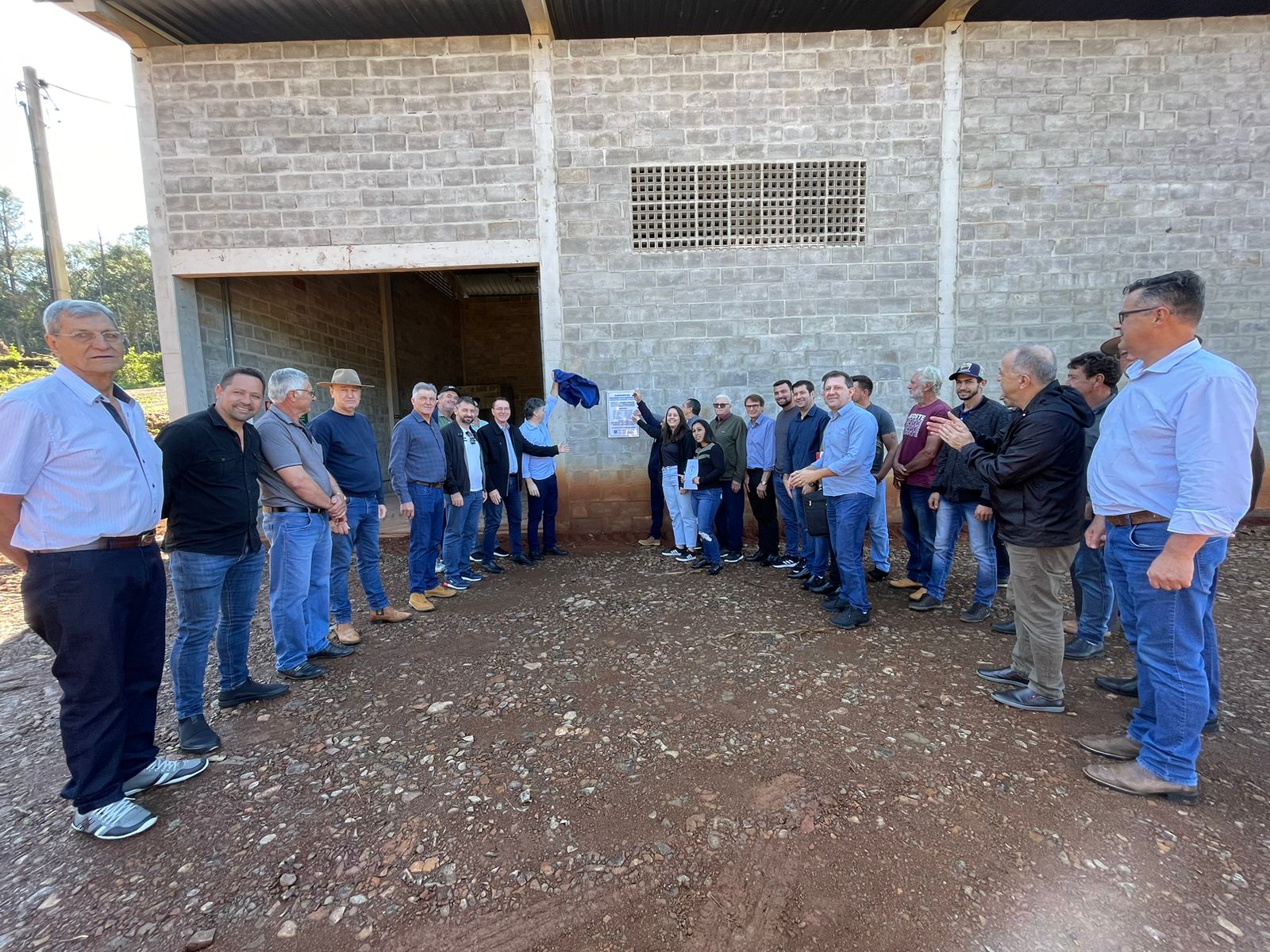 INAUGURAÇÃO DE OBRA E HOMENAGENS NO RIO TUNA