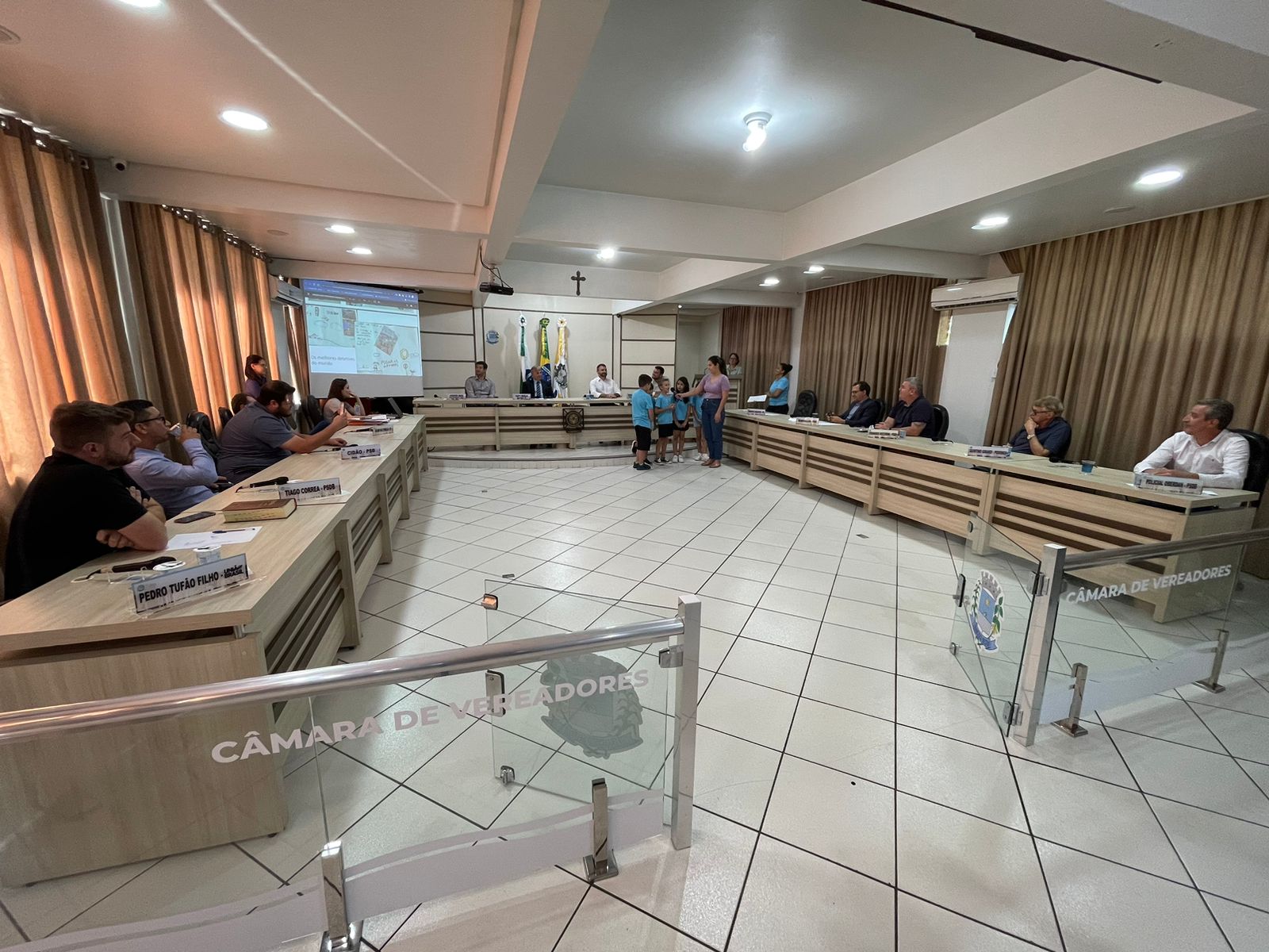 PROJETO NÓS PROPOMOS CIDADANIA E EDUCAÇÃO GEOGRÁFICA É APRESENTADO NA CÂMARA
