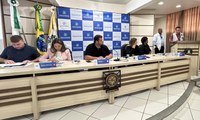 Projetos de mídias do Beatriz Biavatti são apresentados para Vereadores 