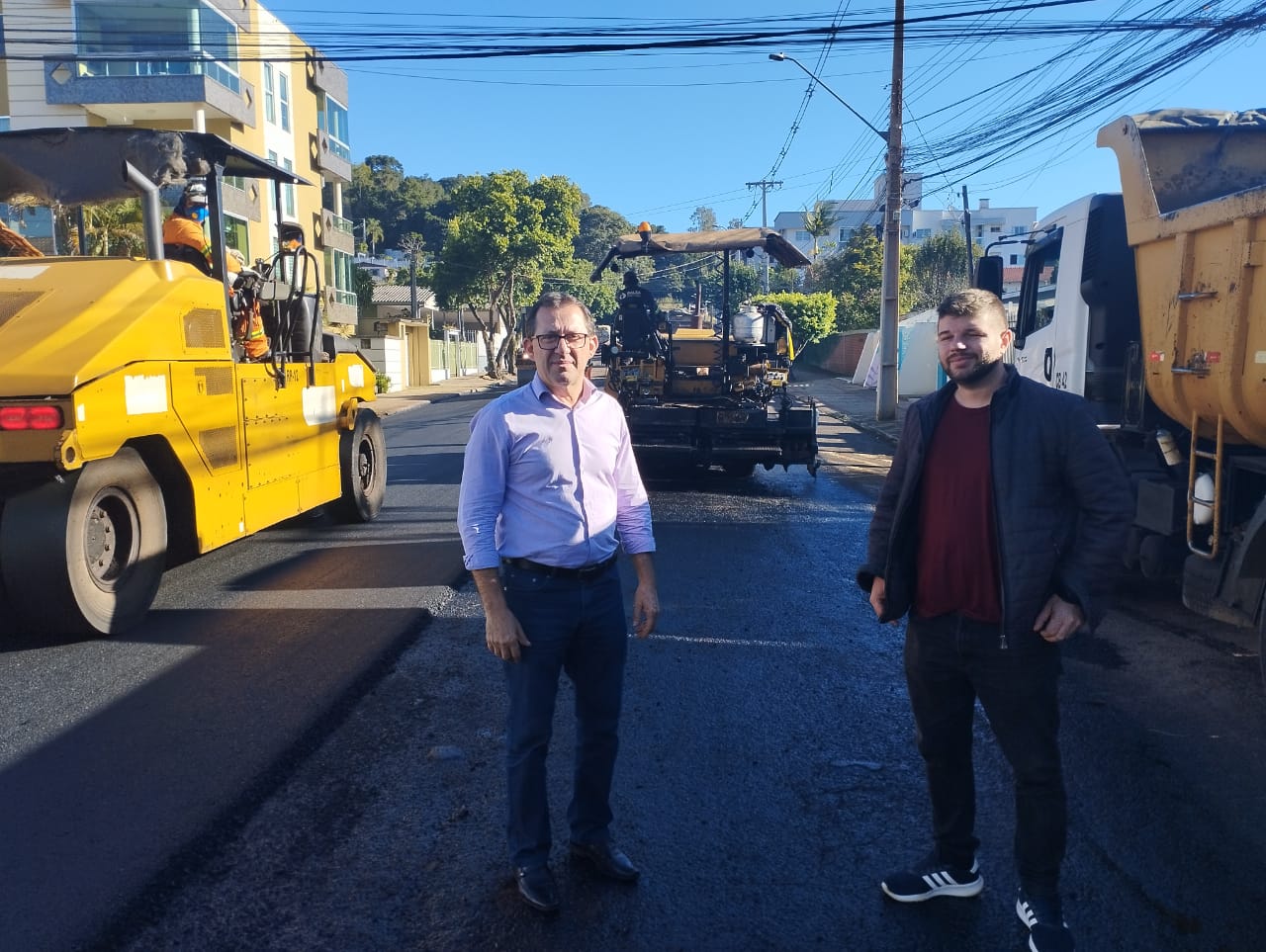 RUA CURITIBA ESTÁ PASSANDO POR MELHORIAS