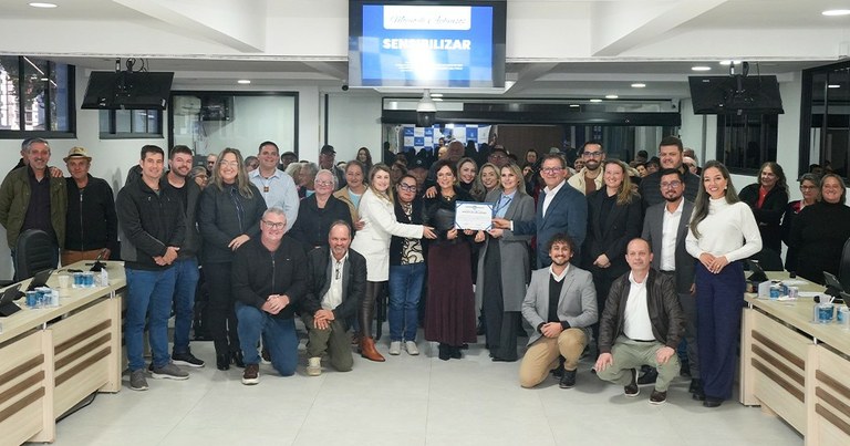 Sensibilizar é agraciado com Moção de Aplausos 