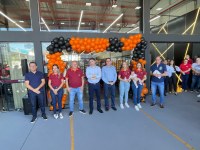 SILMAR REPRESENTA CÂMARA EM INAUGURAÇÃO DE MAIS UMA EMPRESA EM BELTRÃO