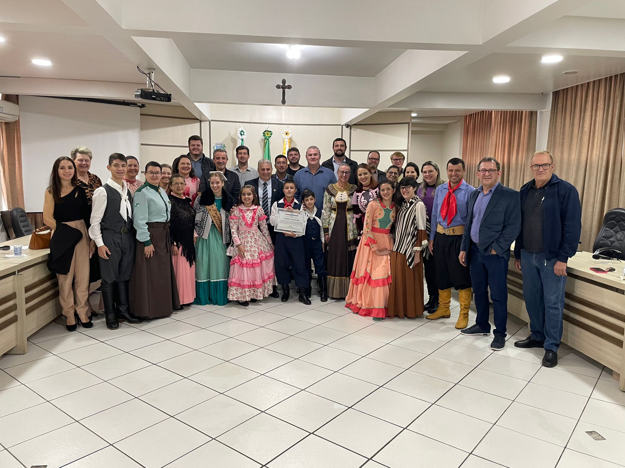 TRADICIONALISTA MIRIM RECEBE HOMENAGEM DA CÂMARA