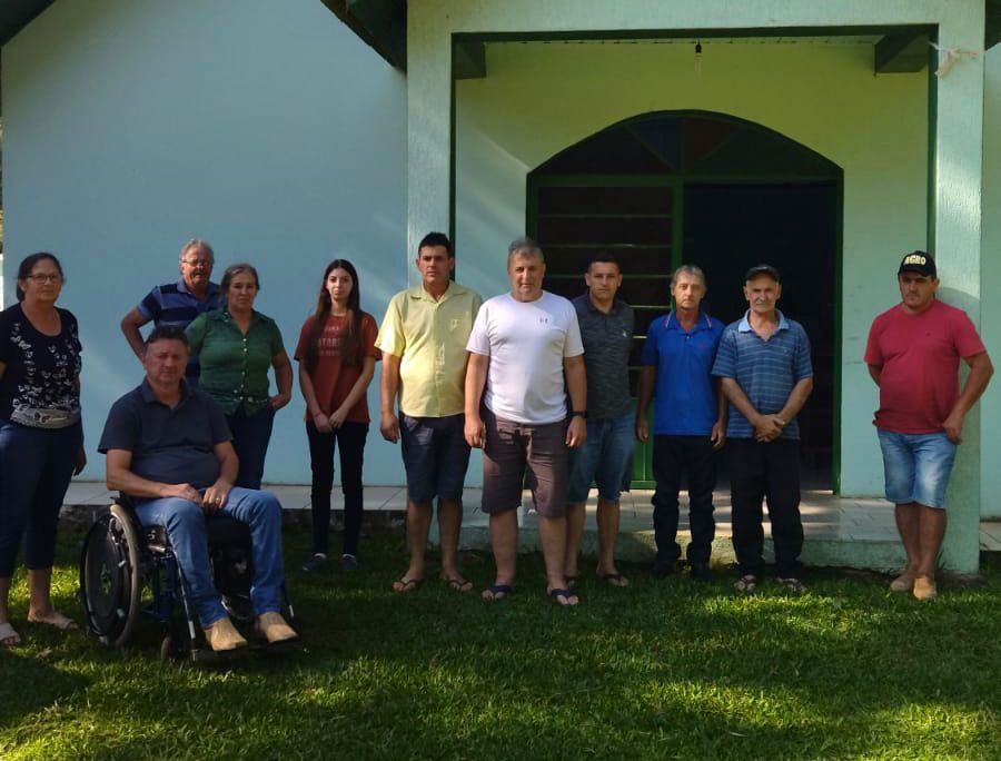 TUPY PROLO PARTICIPA DE ENCONTRO COM MORADORES DA COMUNIDADE DE FARROUPILHA