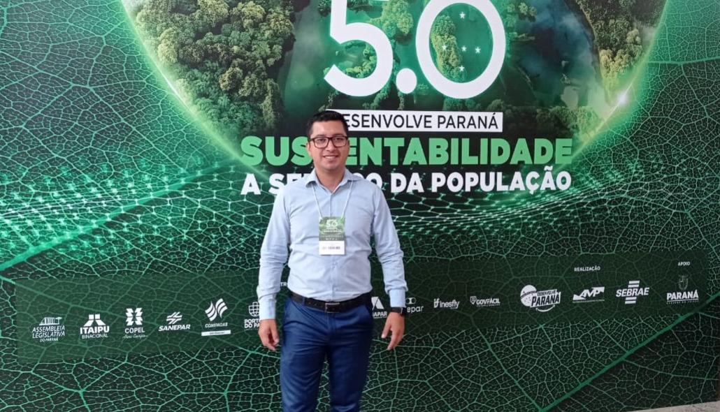 VEREADOR TIAGO CORREA PARTICIPA DE EVENTO ESTADUAL EM FOZ DO IGUAÇU